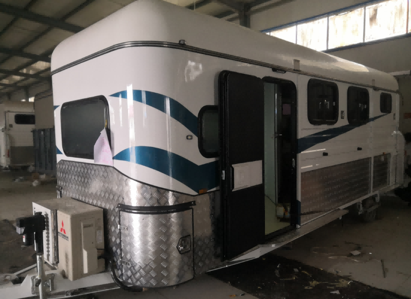 Customized Horse Float