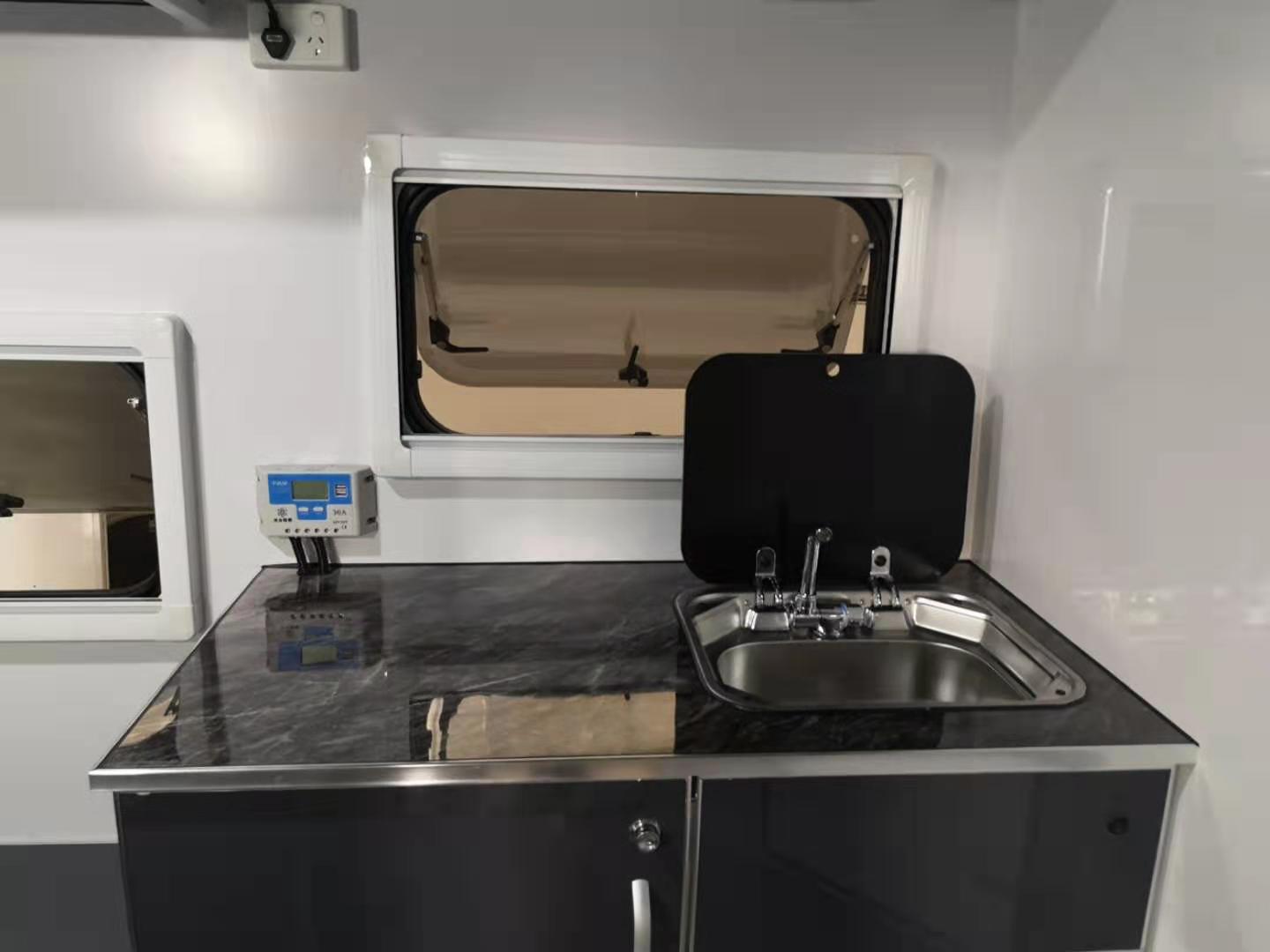 Customized Horse Float