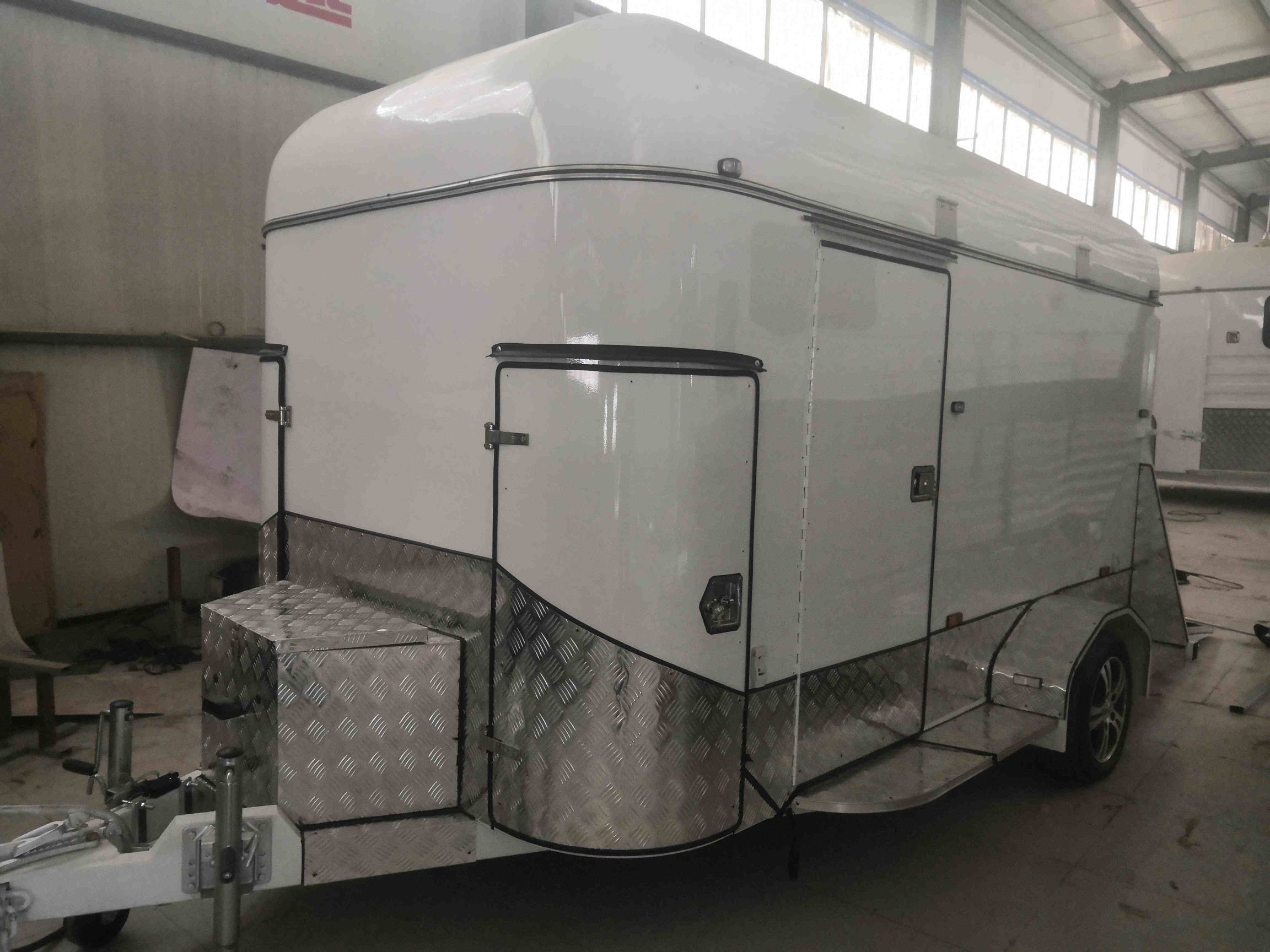 Customized Horse Float