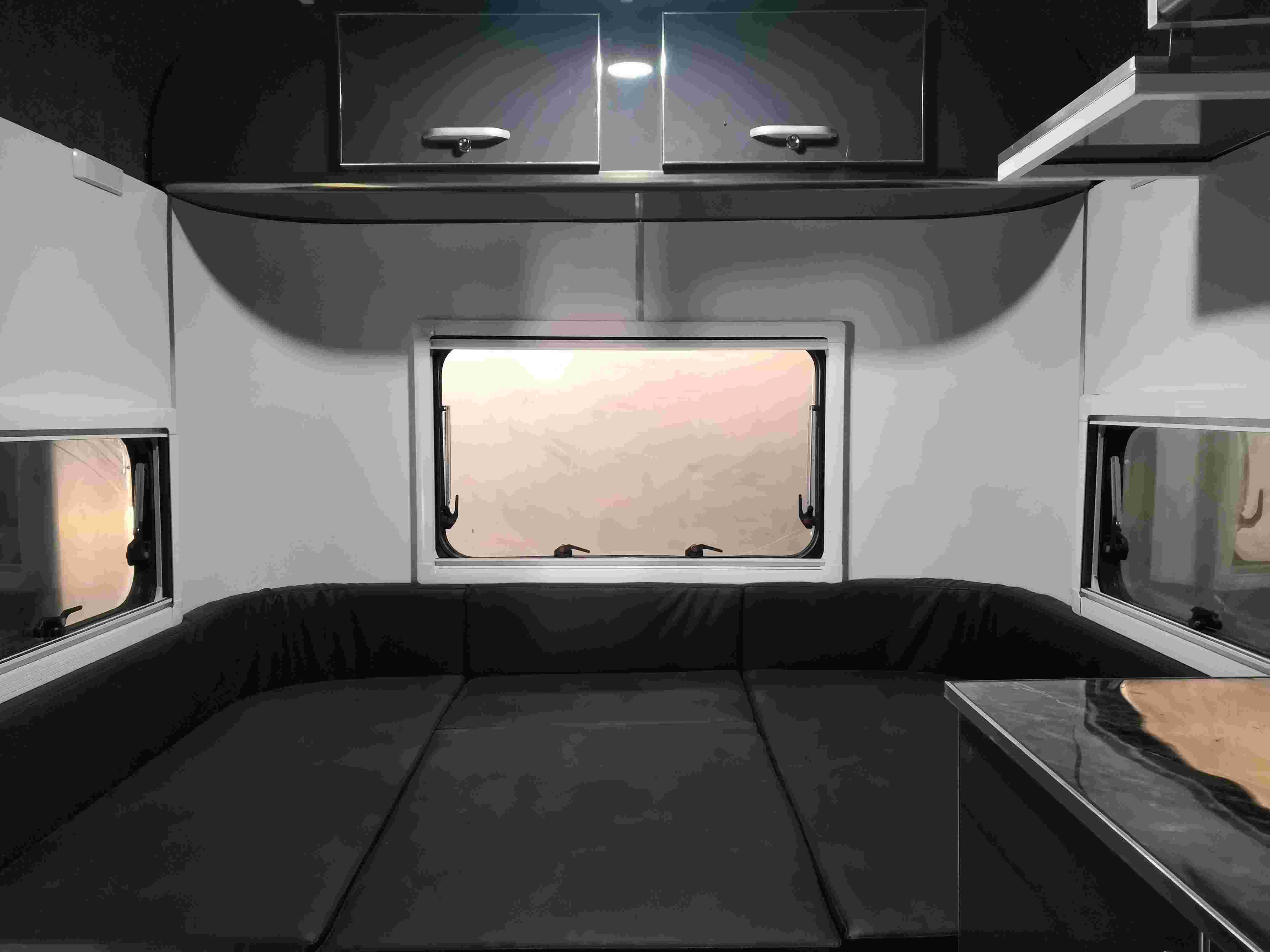 Customized Horse Float