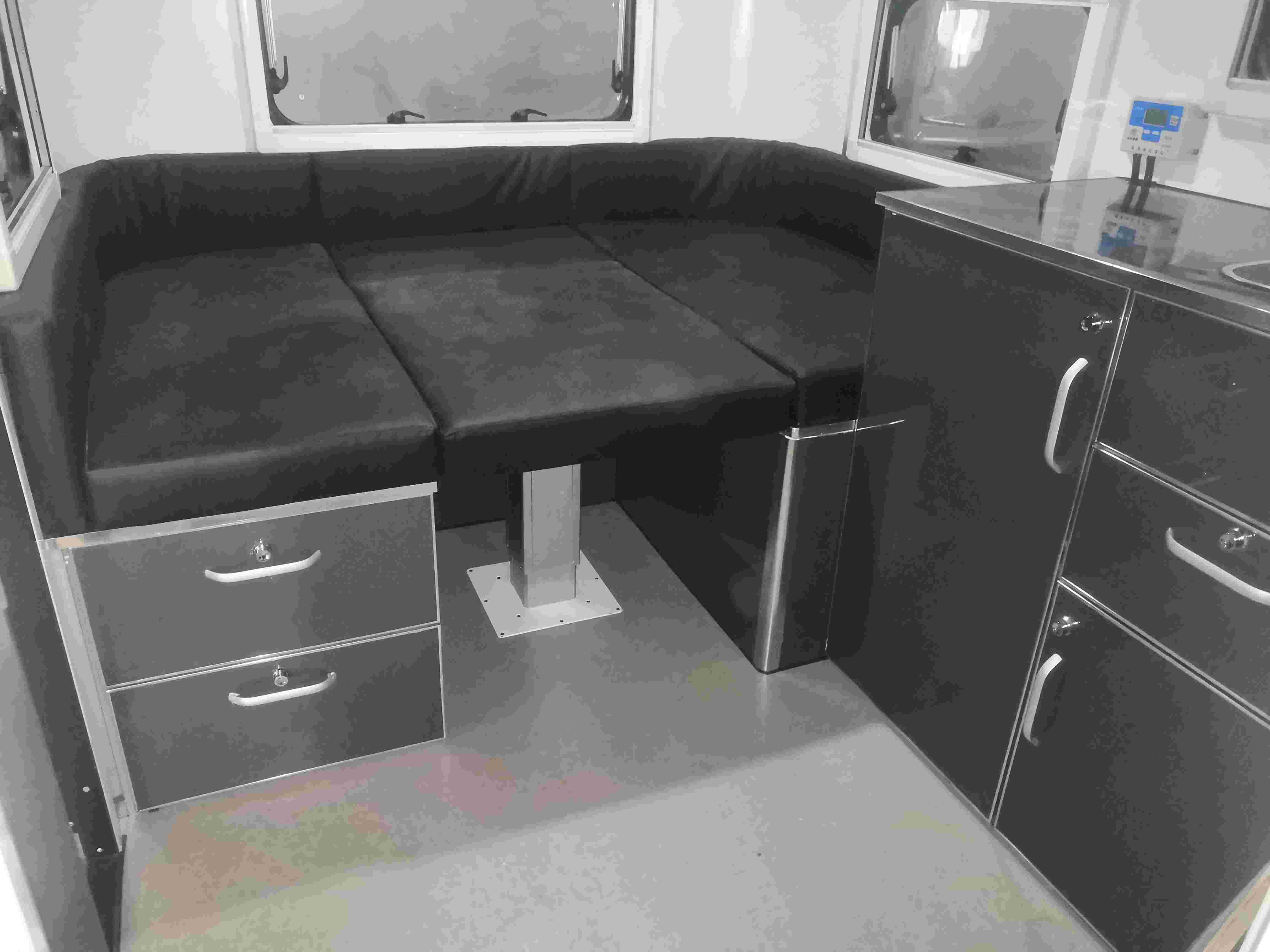 Customized Horse Float