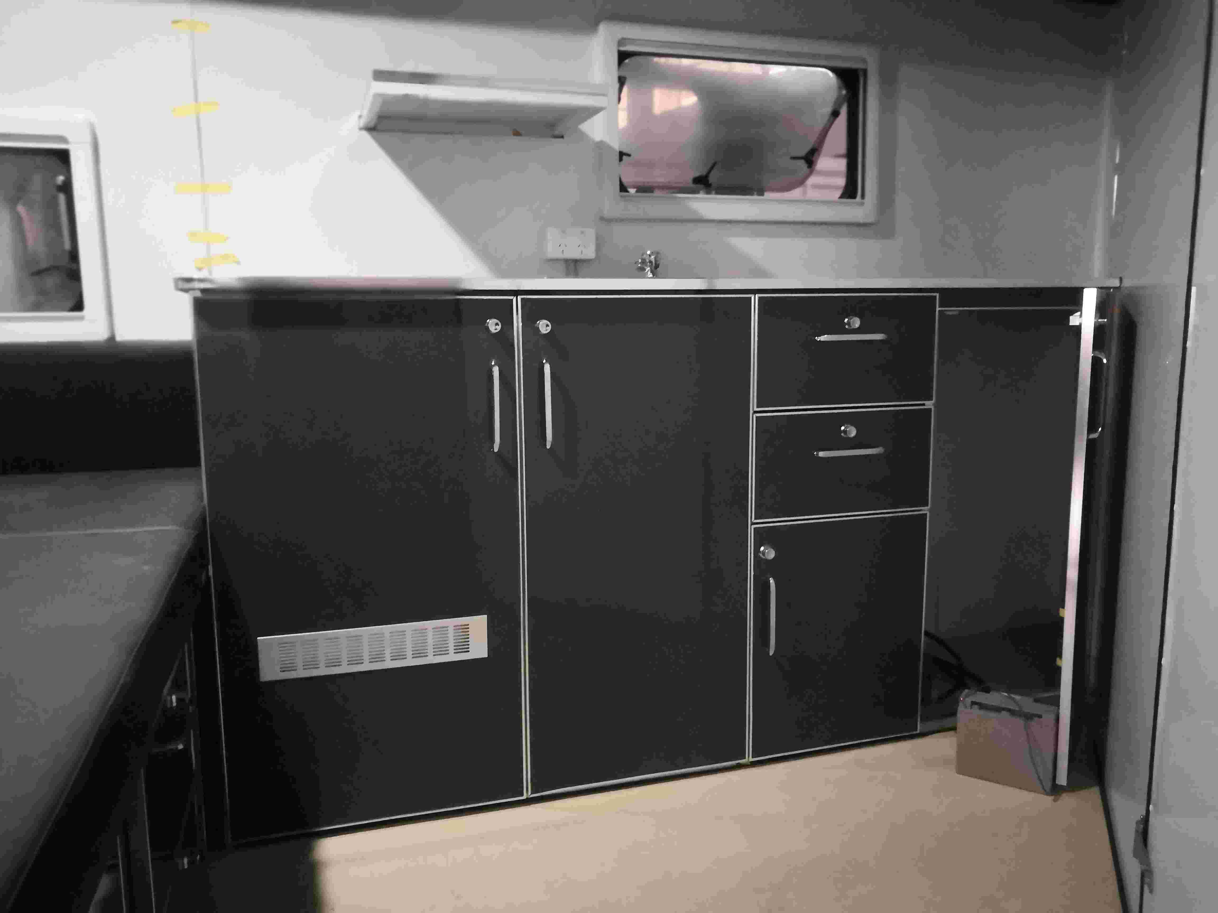 Customized Horse Float