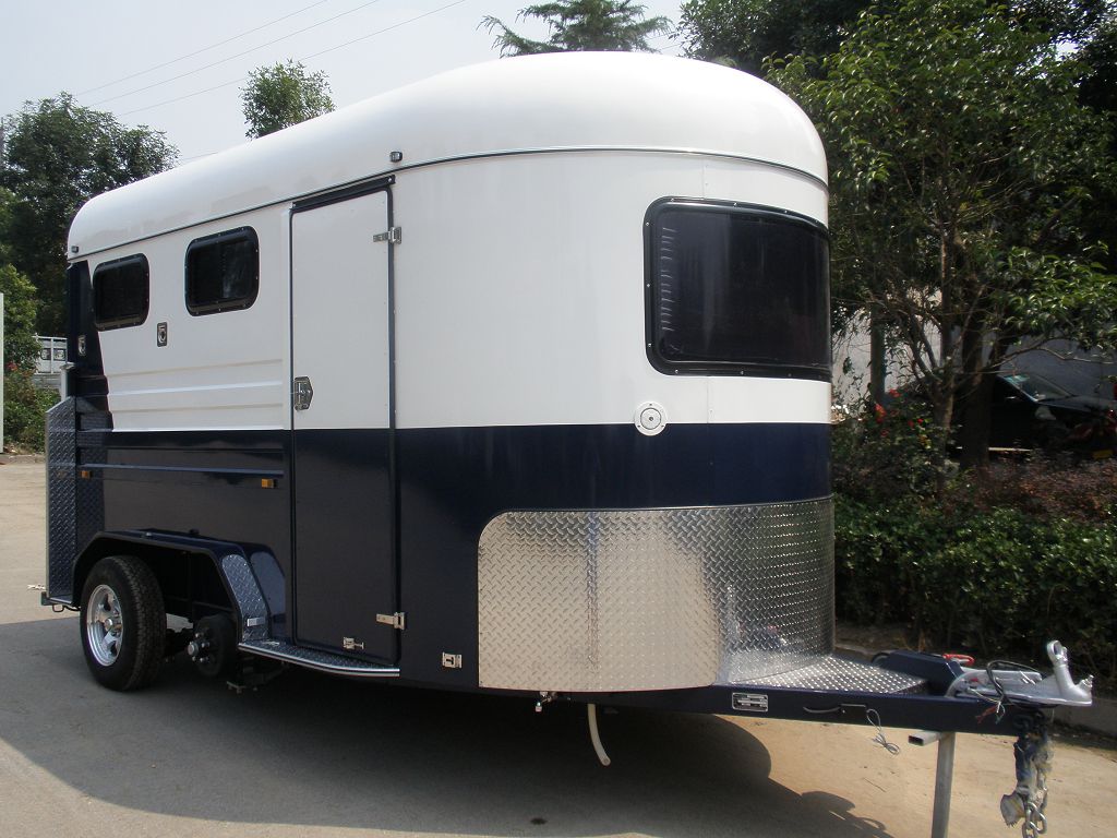 Deluxe Type Horse Float for 2 Horses