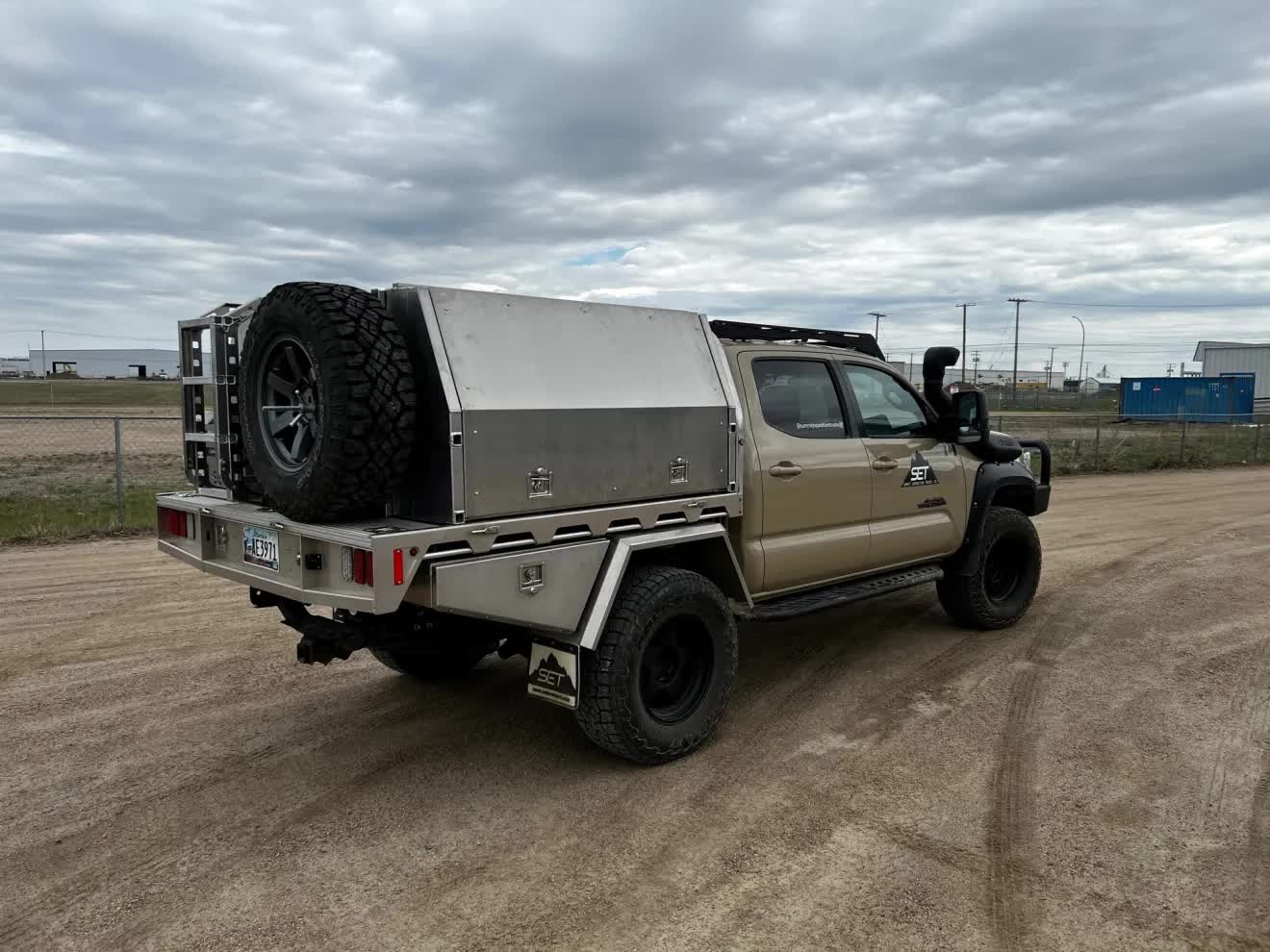 Aluminum Ute Canopy