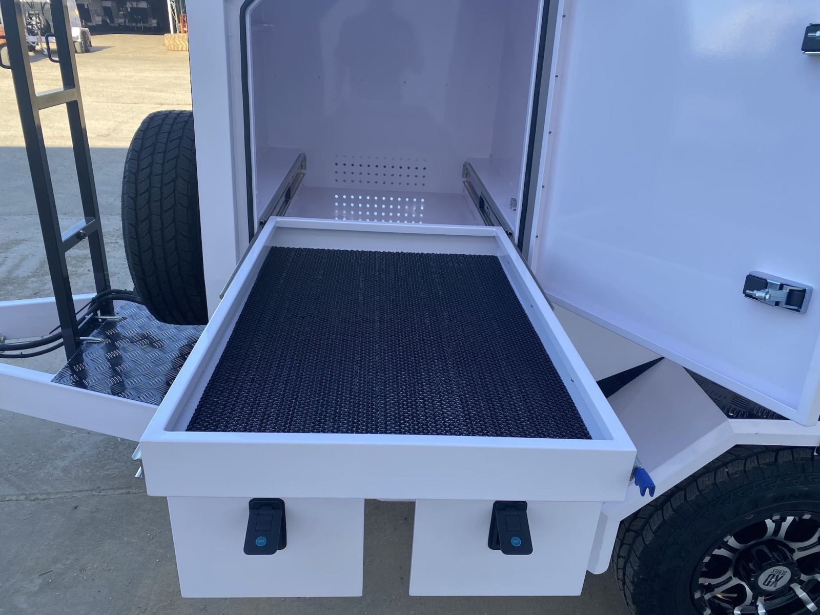 Single Axle Large Tradie Trailer