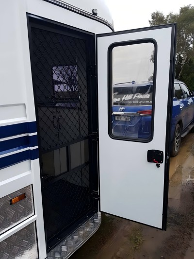 standard type 2 horses angle load horse trailer standard type 2 horses angle load horse trailer